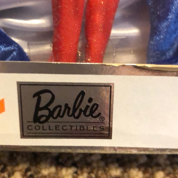 Three Barbie bundle. - Picture 3 of 4